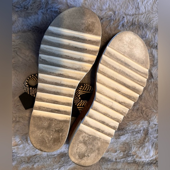 Steve Madden Platform Sandals 9.5 - Picture 6 of 6